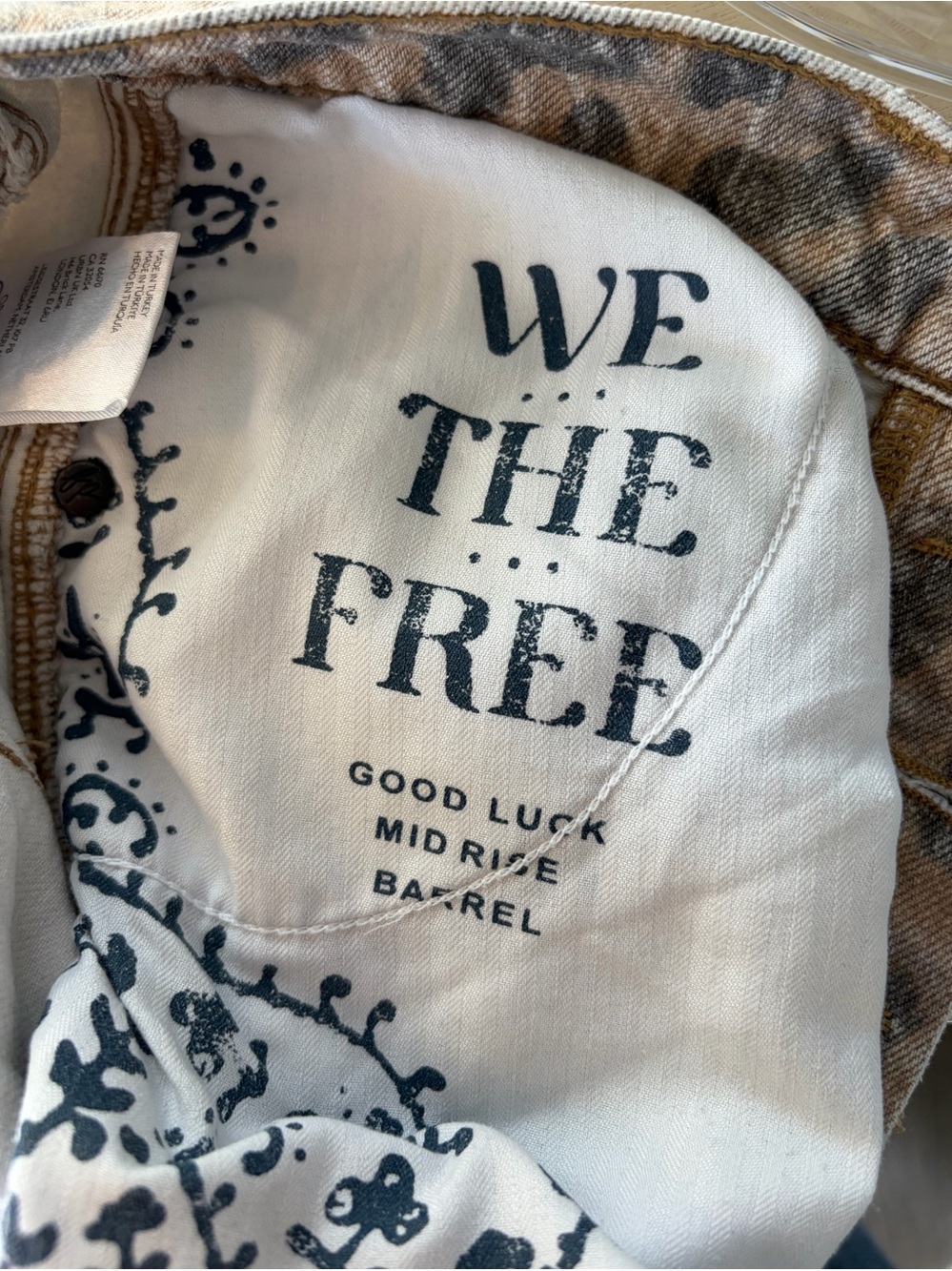 Free People We The Free Good Luck Printed Barrel Jeans leopard print. Size 27. - Picture 10 of 13